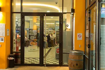 St Christopher'S Budget Hotel Paris - Gare Du Nord