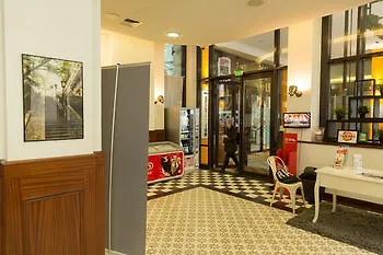 St Christopher'S Budget Hotel Paris - Gare Du Nord France