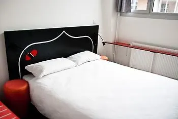 ***  St Christopher'S Budget Hotel Paris - Gare Du Nord France