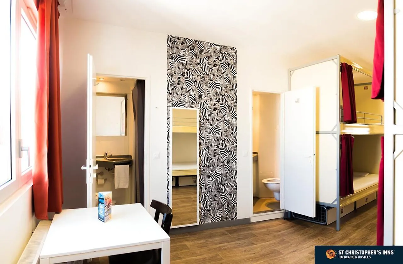St Christopher'S Budget Hotel Paris - Gare Du Nord